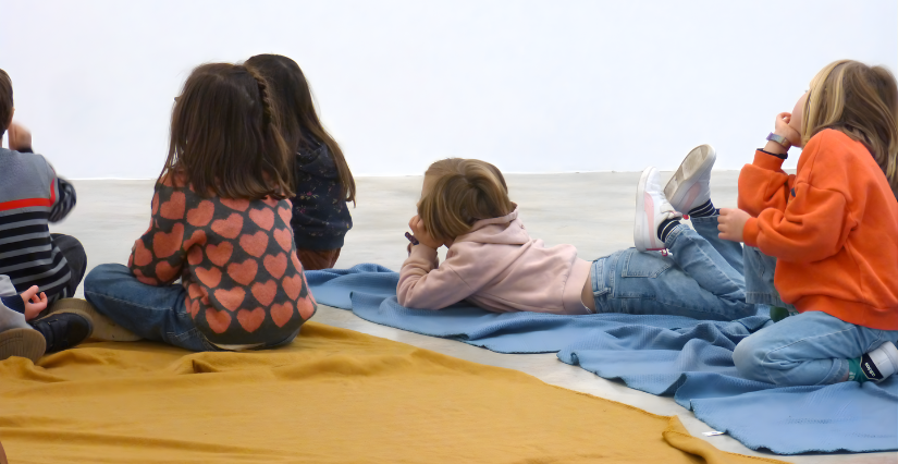 Atelier « Petite étoile » danse et dessin au Frac Nouvelle-Aquitaine MÉCA, à Bordeaux