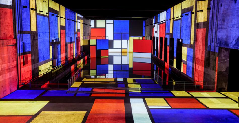 Mondrian, l'architecte des couleurs; exposition aux Bassins de Lumières à Bordeaux