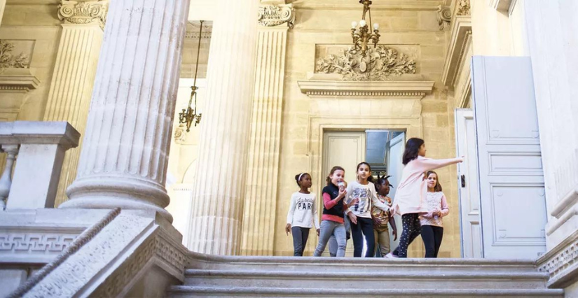 Entrez dans la danse : visite du grand-théâtre en famille à l'Opéra National de Bordeaux