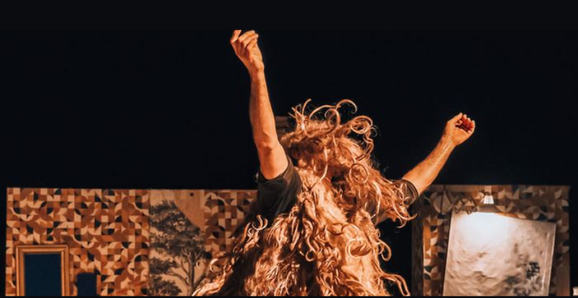 Spectacle de danse "Valse avec W..." pour le Festival "Ramène tes darons !", Le Cube à Villenave D'Ornon