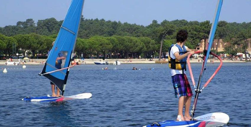 L'île aux enfants au Lac d'Hourtin, proche Carcans 