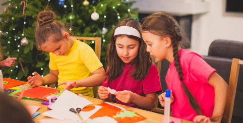 Atelier enfant décoration de Noël à Terres d'Oiseaux (Braud-et-Saint-Louis)